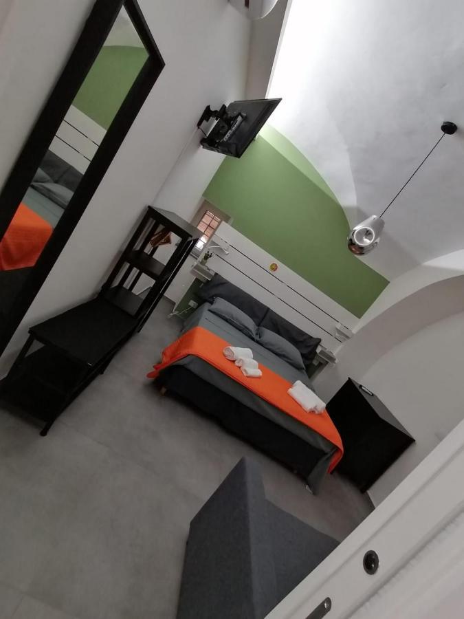 La Casa Di Orlando Apartment คาตาเนีย ภายนอก รูปภาพ
